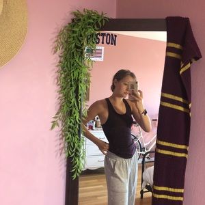 h&m maroon athletic top